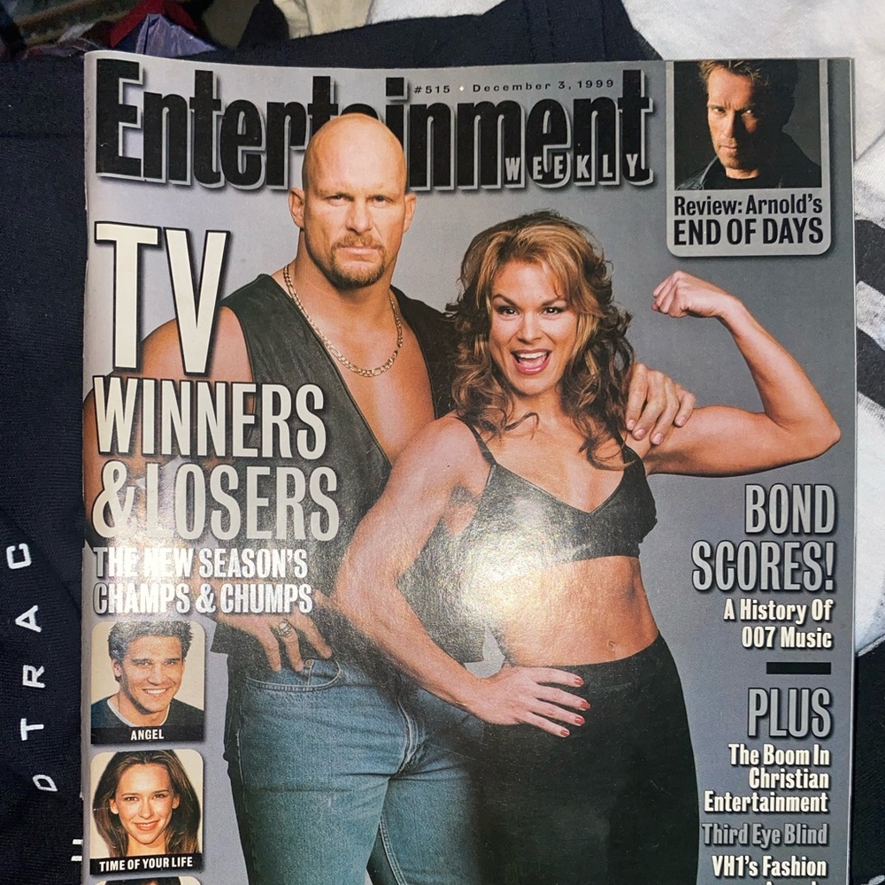 Stone cold steve austin Entertainment weekly magazine tv winners & losers 
Used